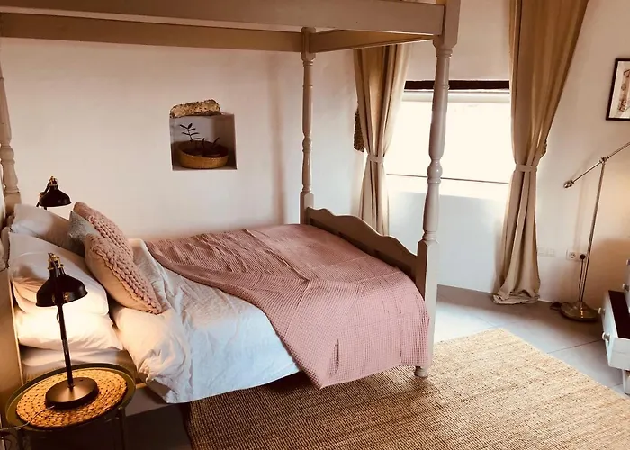 Bodega Botanica - Shared Pool - Island Location - 10 Mins Drive To Famara And La Santa Daire